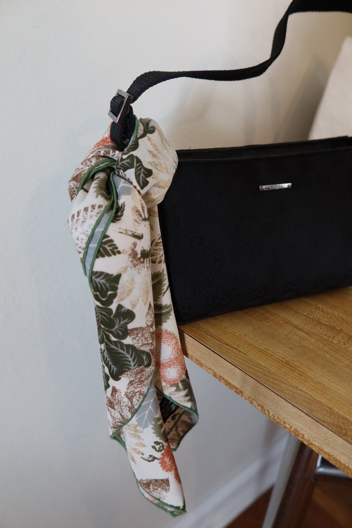 Symphony Scarf ‘70s Neutral Florals