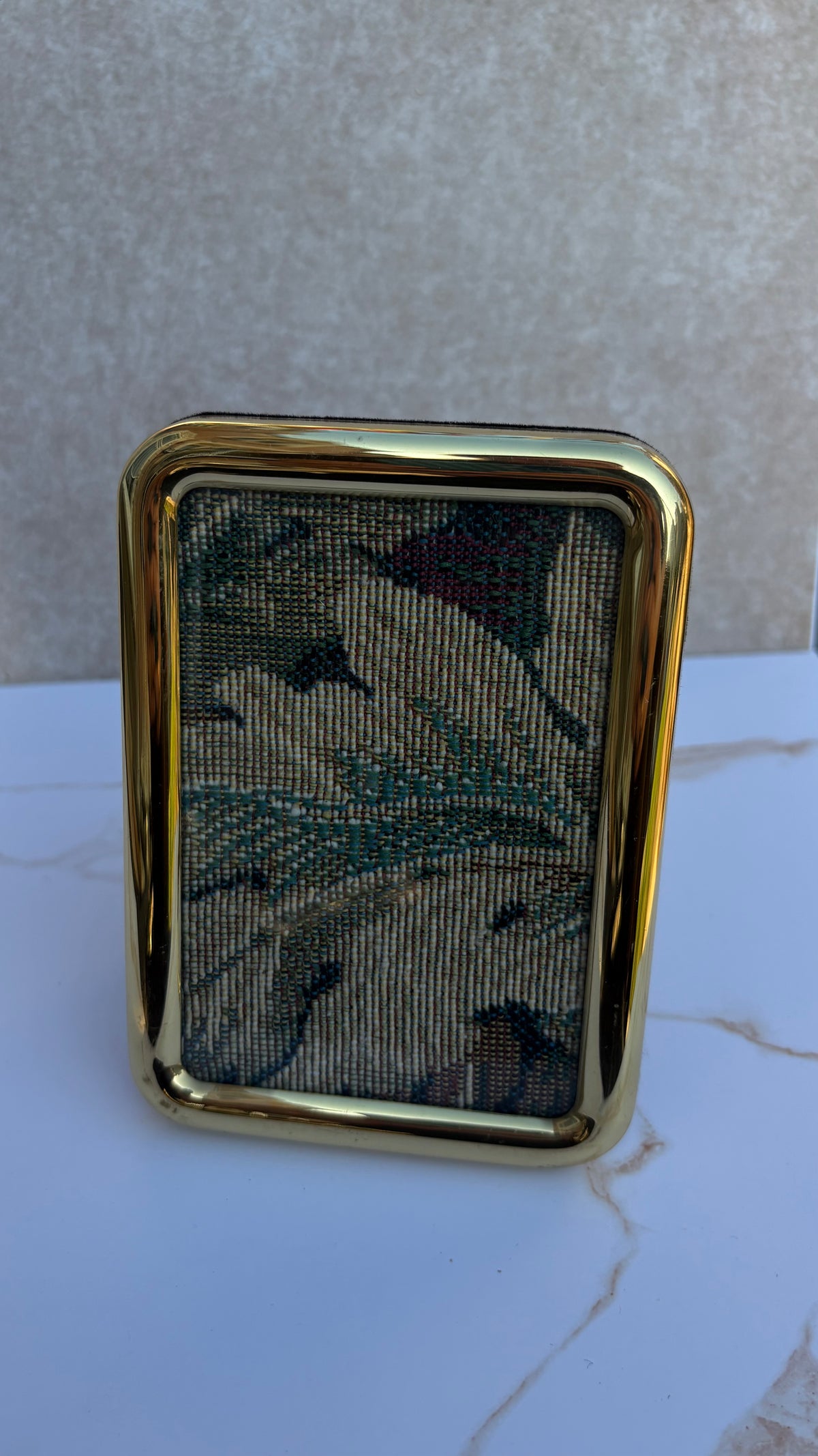 Brass-toned Frame with Rounded Edges - 1980s