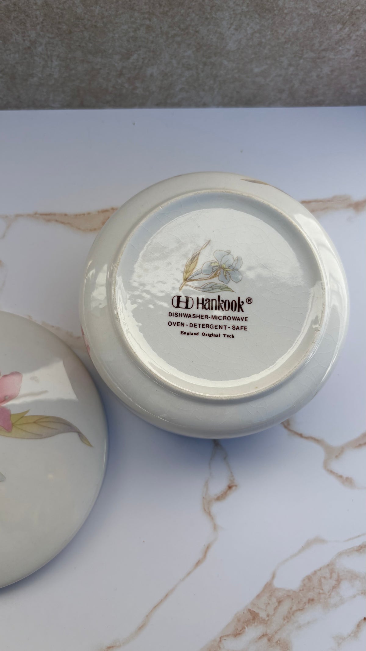 Hankook Porcelain Trinket Box