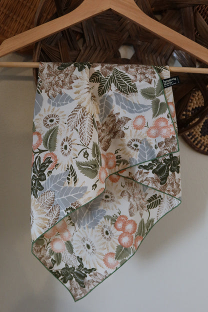 Symphony Scarf ‘70s Neutral Florals