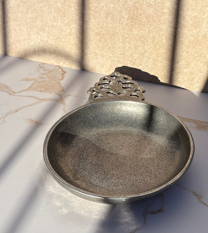 York Metal crafters Pewter Porringer Dish